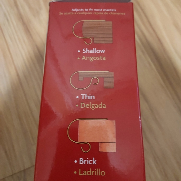 Holiday The Original Mantle Clip Bronze Color Hangers Set Of 4 - Picture 6 of 6